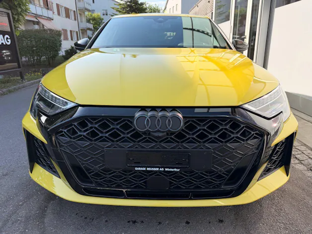 Audi RS3 SPORTBACK 2.5 400 PS TFSI QUATTRO *** 5 JAHRE AUDI WERKSGARANTIE & KERAMIK BREMSEN ***