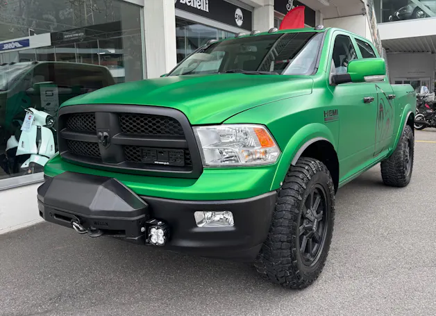 Dodge Ram 1500 Crew Cab 5.7l V8 Laremie