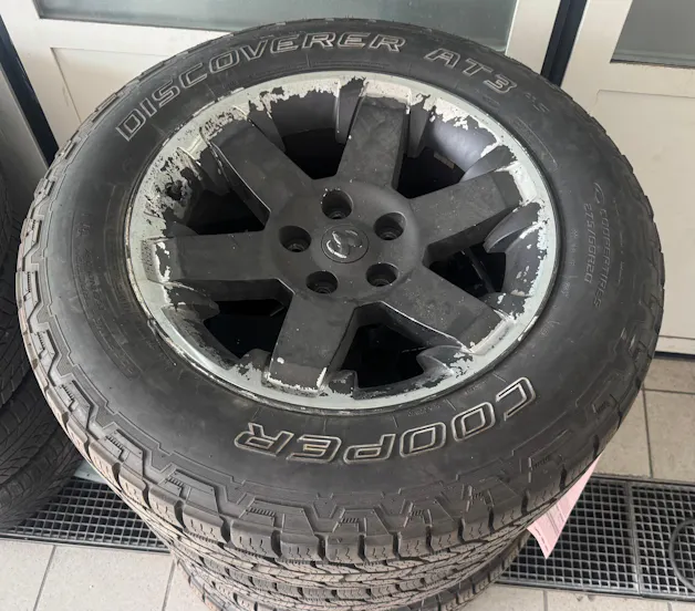 Dodge Ram 1500 Crew Cab 5.7l V8 Laremie