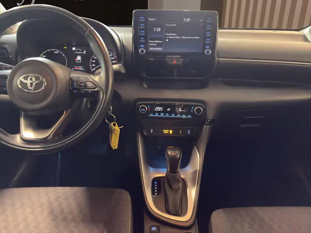 Toyota Yaris 1.5 Comfort e-CVT