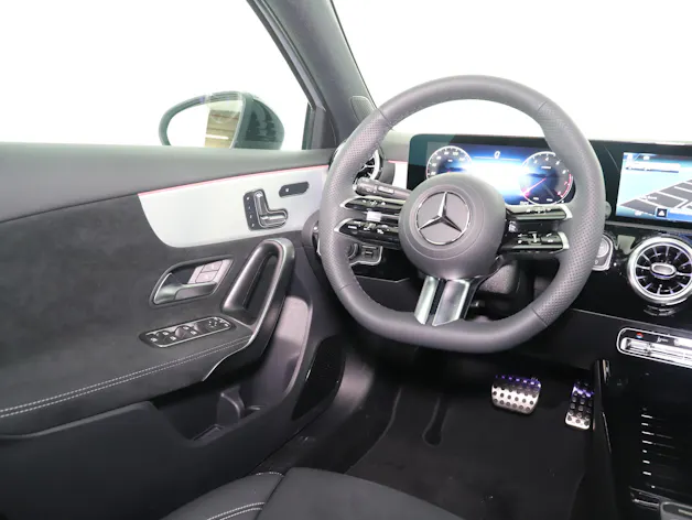 Mercedes-Benz A 200 Night Star 7G-DCT