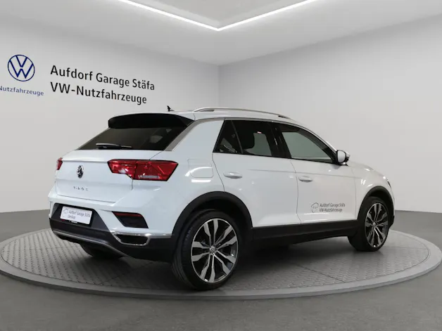 VW T-Roc 2.0 TSI Advance DSG 4Motion