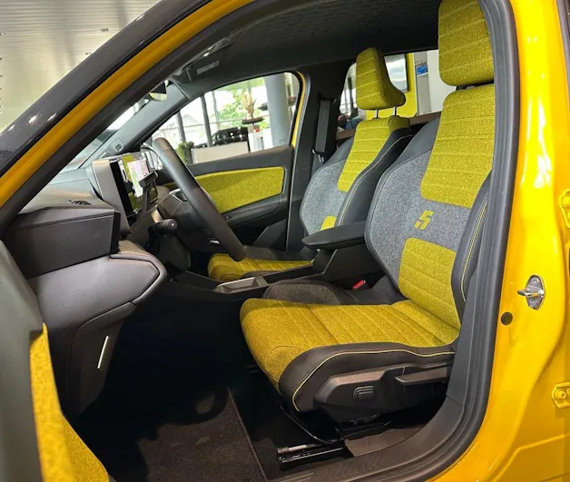 Renault R5 E-Tech Comfort Range 52 kWh Iconic Five