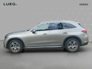 Mercedes-Benz GLC 200 4M - AMG / Panorama-Dach / Rückfahrkamera
