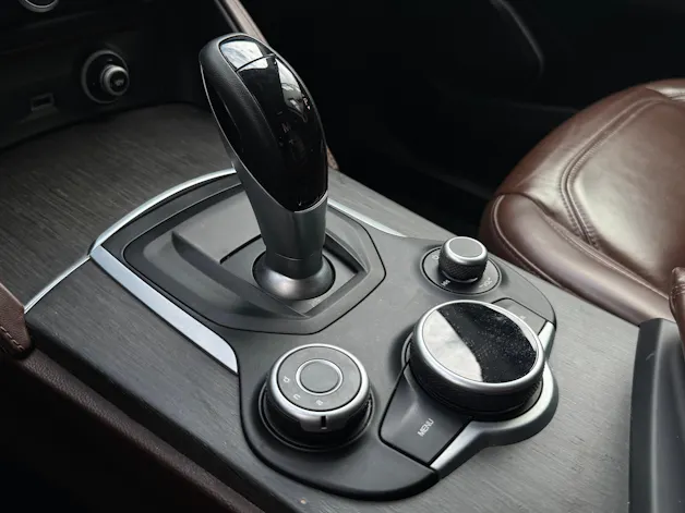 Alfa Romeo Stelvio 2.0 Super Q4 Automatic