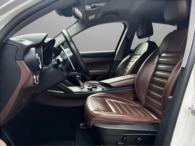 Alfa Romeo Stelvio 2.0 Super Q4 Automatic