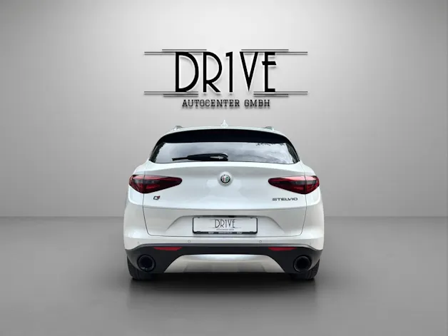 Alfa Romeo Stelvio 2.0 Super Q4 Automatic
