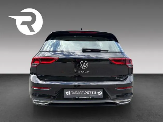 VW Golf 2.0 TSI Style DSG 4M