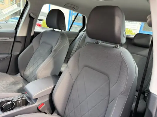 VW Golf 2.0 TSI Style DSG 4M
