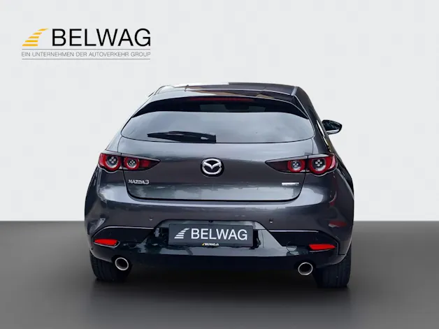 Mazda 3 2.0/180 Revolution