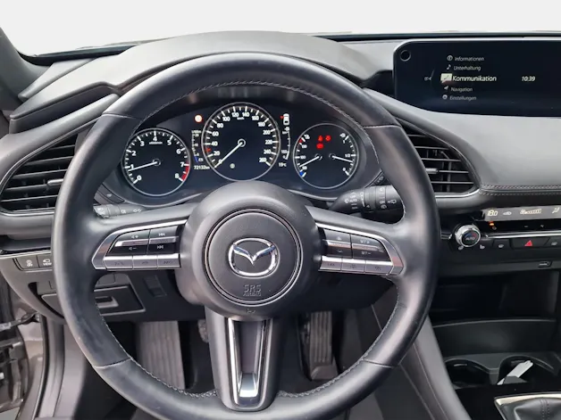 Mazda 3 2.0/180 Revolution