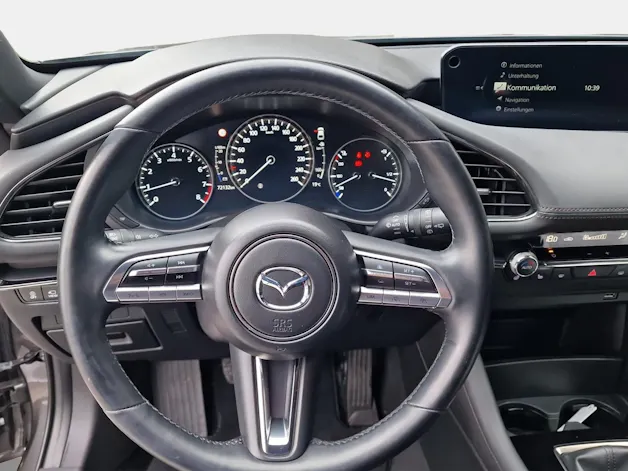 Mazda 3 2.0/180 Revolution