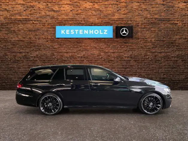 Mercedes-Benz E 220 d T 4M Swiss Star