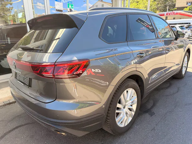 VW Touareg 3.0 TDI 231PS 4MOTION ***INNOVISIONS COCKPIT & ANHÄNGEKUPPLUNG ***
