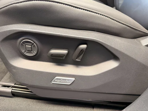 VW Touareg 3.0 TDI 231PS 4MOTION ***INNOVISIONS COCKPIT & ANHÄNGEKUPPLUNG ***