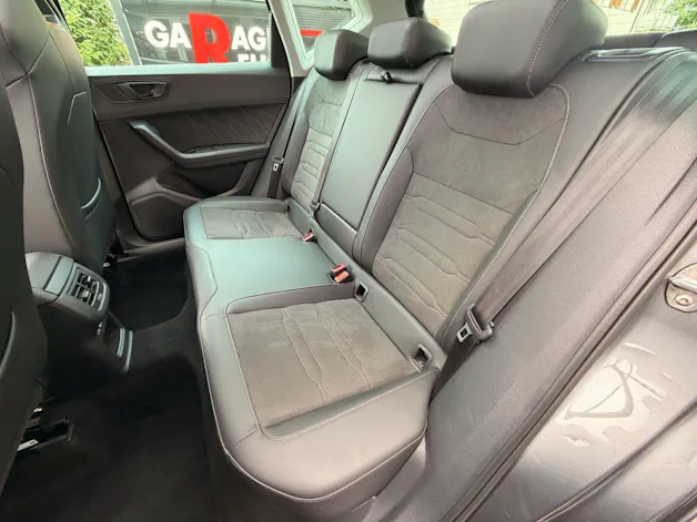 Cupra Ateca 2.0 TSI 4DRIVE *** PANORAMADACH & ANHÄNGERKUPPLUNG ***