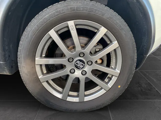Nissan Juke 1.6 DIG-T tekna 4x4 Xtronic M-CVT