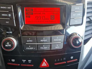 KGM -SsangYong Tivoli 1.6i Crystal 2WD