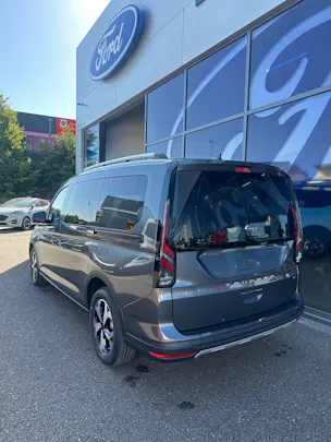 Ford TOURNEO CONNECT Grand 1.5 EcoB PHEV Active