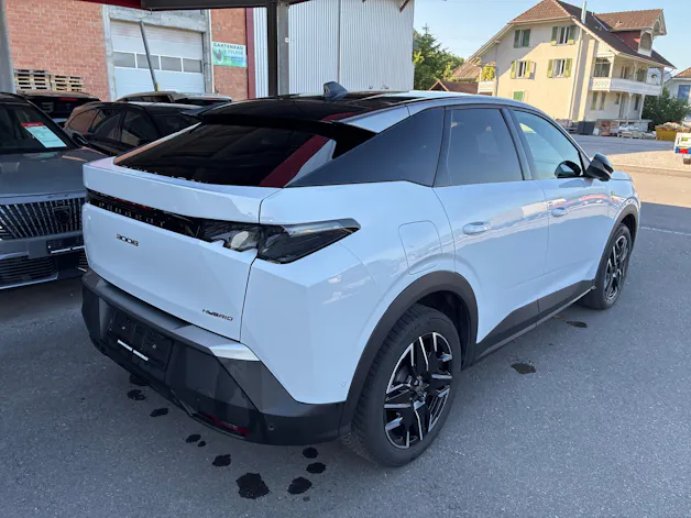 Peugeot 3008 145 e-DCS6 Hybrid GT