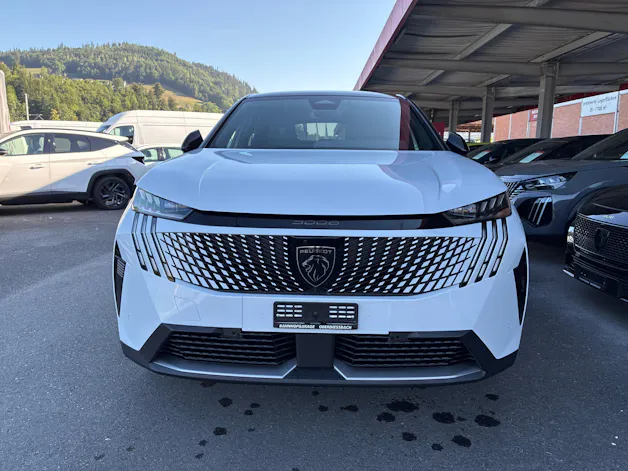 Peugeot 3008 145 e-DCS6 Hybrid GT