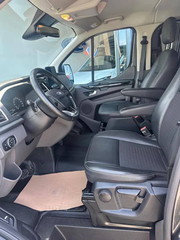 Ford Transit C combi 320 L1 2.0 TDCi 170 Sport