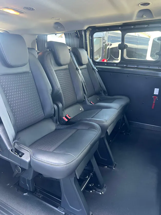 Ford Transit C combi 320 L1 2.0 TDCi 170 Sport