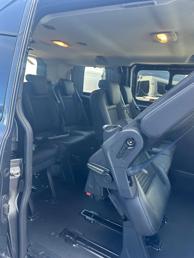 Ford Transit C combi 320 L1 2.0 TDCi 170 Sport