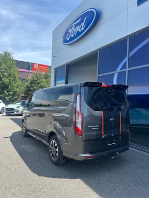 Ford Transit C combi 320 L1 2.0 TDCi 170 Sport