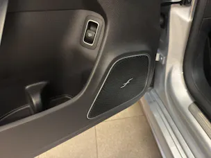 Mercedes-Benz CLA 200 - AMG / 360 Grad Kamera / Panorama-Dach / Soundsystem / Ambiente-Licht