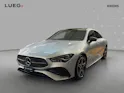 Mercedes-Benz CLA 200 - AMG / 360 Grad Kamera / Panorama-Dach / Soundsystem / Ambiente-Licht