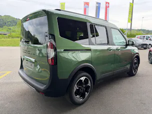 Ford Tourneo Courier 1.0 EcoBoost Active Automat