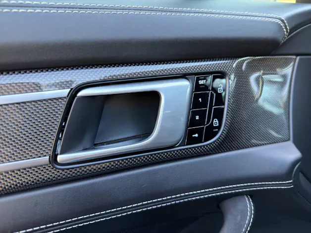 Porsche Panamera 4.0 V8 GTS **CH Fahrzeug**