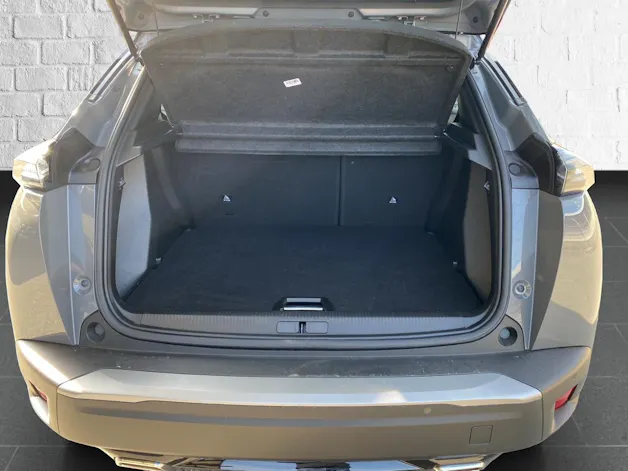 Peugeot 2008 1.2 Hybrid 145 GT