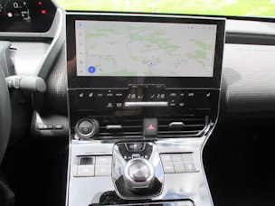 Toyota bZ4X 11 kw OBC Style