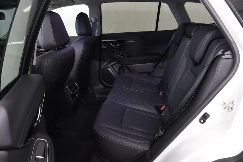 Fahrzeugbild SUBARU OUTBACK