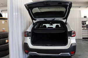 Fahrzeugbild SUBARU Outback 2.5i Final Edition
