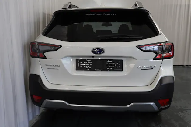 Subaru Outback 2.5i Final Edition