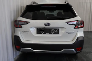 Fahrzeugbild SUBARU Outback 2.5i Final Edition