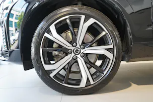 Volvo XC60 2.0 T6 TE Ultimate Dark eAWD