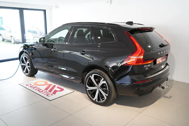 Volvo XC60 2.0 T6 TE Ultimate Dark eAWD