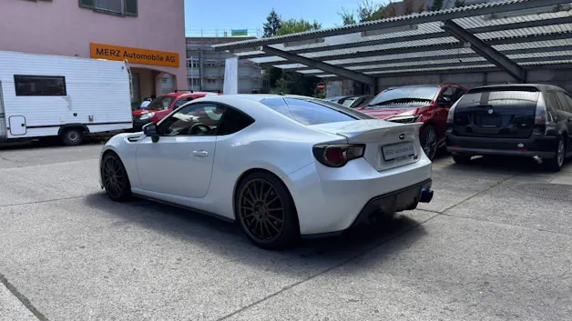 Subaru BRZ 2.0R