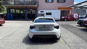Subaru BRZ 2.0R