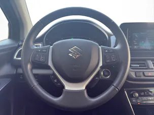 Suzuki S-Cross 1.5 Compact+ Hybrid 4x4