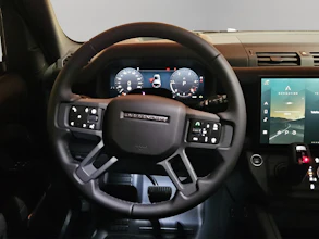 https://vehicle.imgix.net/4359046/b7fc1916-09f4-472b-a342-d10a08661981.jpg