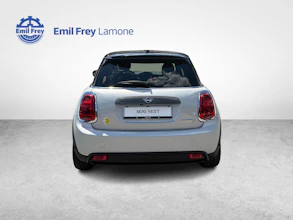 https://vehicle.imgix.net/4359063/3de3d4e6-b2bb-4e5c-bf98-9ab4c84fac78.jpg