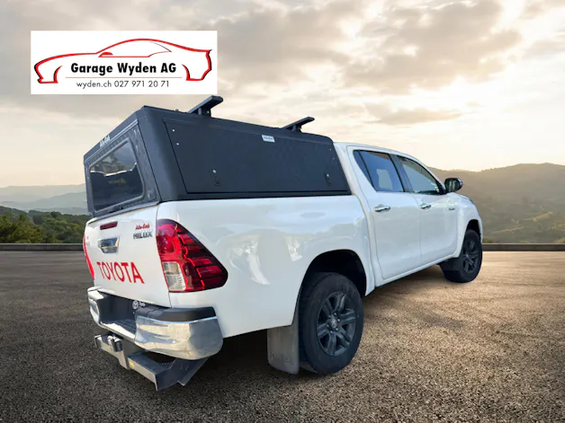 Toyota Hilux Double Cab.-Pick-up 2.4 D-4D 150 Style