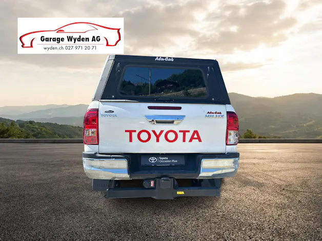 Toyota Hilux Double Cab.-Pick-up 2.4 D-4D 150 Style