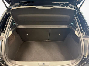 https://vehicle.imgix.net/4359126/b97a717a-d239-43bd-8dce-2fb0e32c24ad.jpg