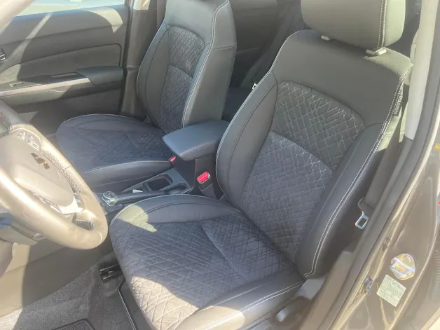 Suzuki Vitara 1.4 T Sakura Top Hybrid 4x4